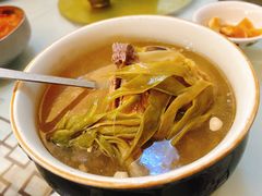 霸王花杏仁煲龙骨-堂宴·老厦门私房菜(1988仙岳总店)