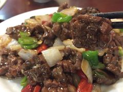 -余杨鸭鸭餐厅