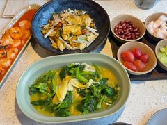 豌豆黄浸豌豆尖-半山腰·云南菜(侨福芳草地店)