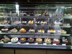 面包甜点陈列柜-85度C(苏州石路店)