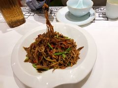 湖北笋干炒牛肚-丹江口渔村·湘味厨房(桃园店)