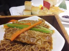 -粤点越有·茶点·粤菜(樵岭国际店)