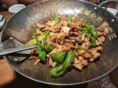 -费大厨辣椒炒肉(万家丽一店)
