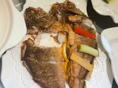 -骏莱海鲜鱼港(五角场店)