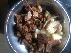 -汉源贡嘎湖生态黄牛肉(贡嘎湖商务酒店)