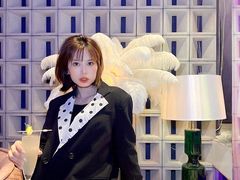 -Darling Queen·Mini·Live·House