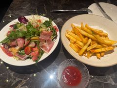 -LESCEDARS Brasserie Bistro香柏树