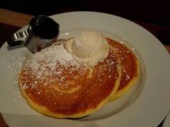 -Pancakes on the rocks(Darling Harbour)