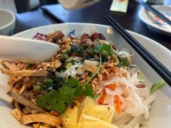 -大头虾越式风味餐厅(光明广场店)