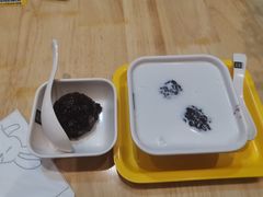 海底椰白雪黑糯米-满记甜品(王府井北京市百货大楼店)