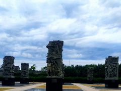 -中国人民抗日战争纪念雕塑园