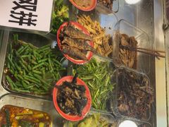 -矮子粉店1985·长沙米粉(湘春路店)