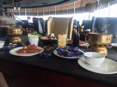 -云顶旋转自助景观餐厅