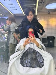 -藤野造型烫发染发