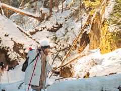 -峡谷浮石林景区