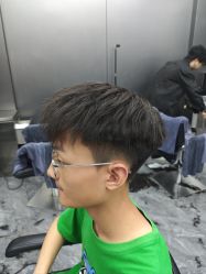-米可造型烫发染发