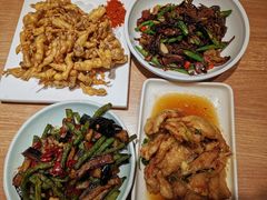 -东北小二东北菜(大车家巷店)
