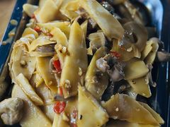 鸡杂酸笋-新湖烧鸡(光明店)