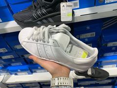-东荟城名店仓
