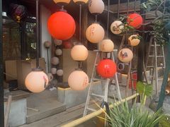 -头上红煨盐鸡·非遗院子餐厅