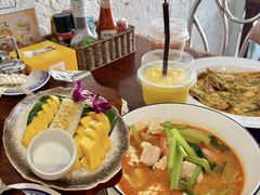 -Dang restaurant (patong phuket)