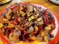 -柴窝堡22号辣子鸡·传承新疆菜