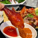 三亚｜6、7个铺面还爆满的餐厅是什么概念