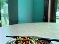 -灵山卢梅燕粉店