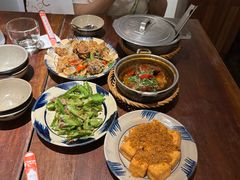 -Cuc Gach Quan Restaurant