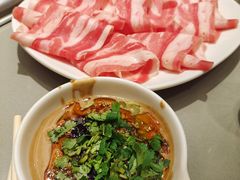 -颐辰舍岁岁羊(文昌万达景园店)