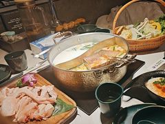 -椰子湾·海南火锅·糟粕醋·椰子鸡(正大广场店)