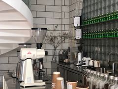 -RWORK·COFFEE(滨江店)
