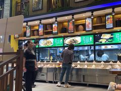 -黄泥岗·地道湖北菜(奥特莱斯店)