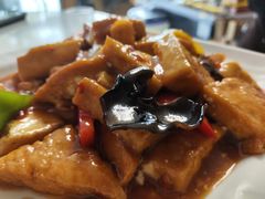 -天天向上素食餐厅(五台山店)