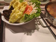 -黄记煌三汁焖锅(新佳丽江汉路店)