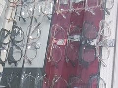 -宝视友眼镜·平价精准配镜(同德悦中心店)