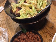 -新白鹿餐厅(百联中环店)