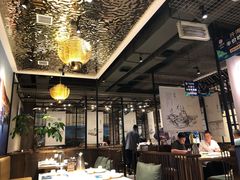 大堂-小船渔村•大连菜•大连焖鱼(黄河路店)