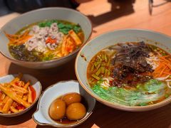 津市麻辣牛肉圆粉-百春原湖南牛肉粉(百联世纪店)