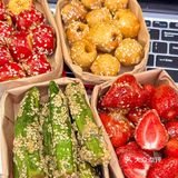 冰糖葫芦爱上了冬天，回味童年冰糖草莓冰糖秋葵