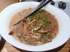 沙蒜烧豆面-荣小馆(杭州大厦店)