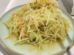 -何适山庄·团餐住宿(水长城P2停车场店)