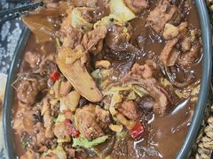 -八两八金·莱芜特色炒鸡(市南漳浦路店)