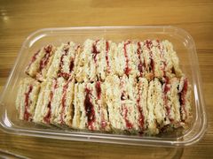 -敖特尔布里亚特美食坊(世纪花苑店)