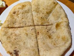 -大众跷脚牛肉馆·非遗传承单位(峨眉山店)