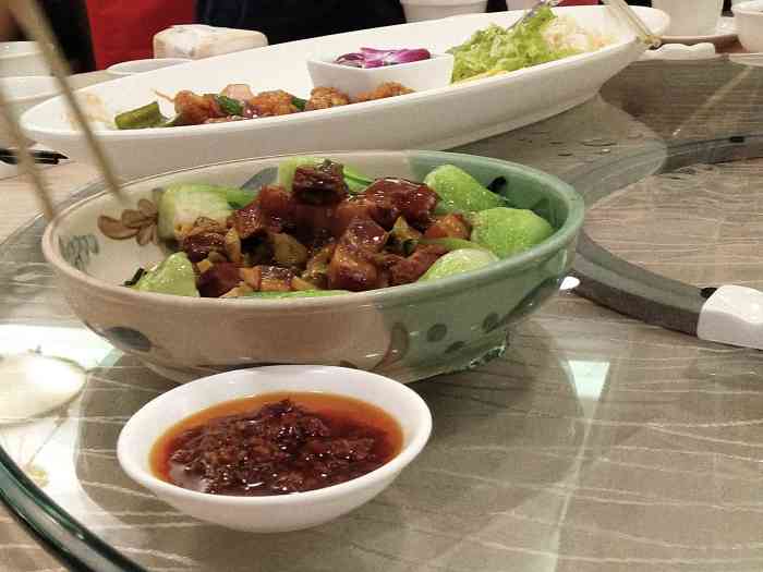 流花宾馆·文苑大酒楼-"环境很舒服,出品也不错,炒蛋的鱼片很新鲜.