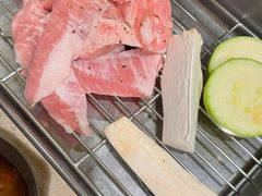 -蚂蚁洞·烤肉大营地(上海静安大悦城店)