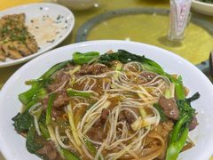 湿炒牛河-骑龙海鲜酒家