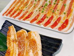 厚切双层猪五花-八乔煎肉馆·丹东特色煎锅(梅林店)