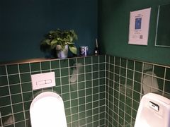 -物质生活书·酒吧